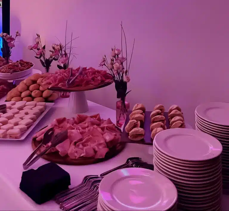 catering diciottesimo compleanno plus a Milano